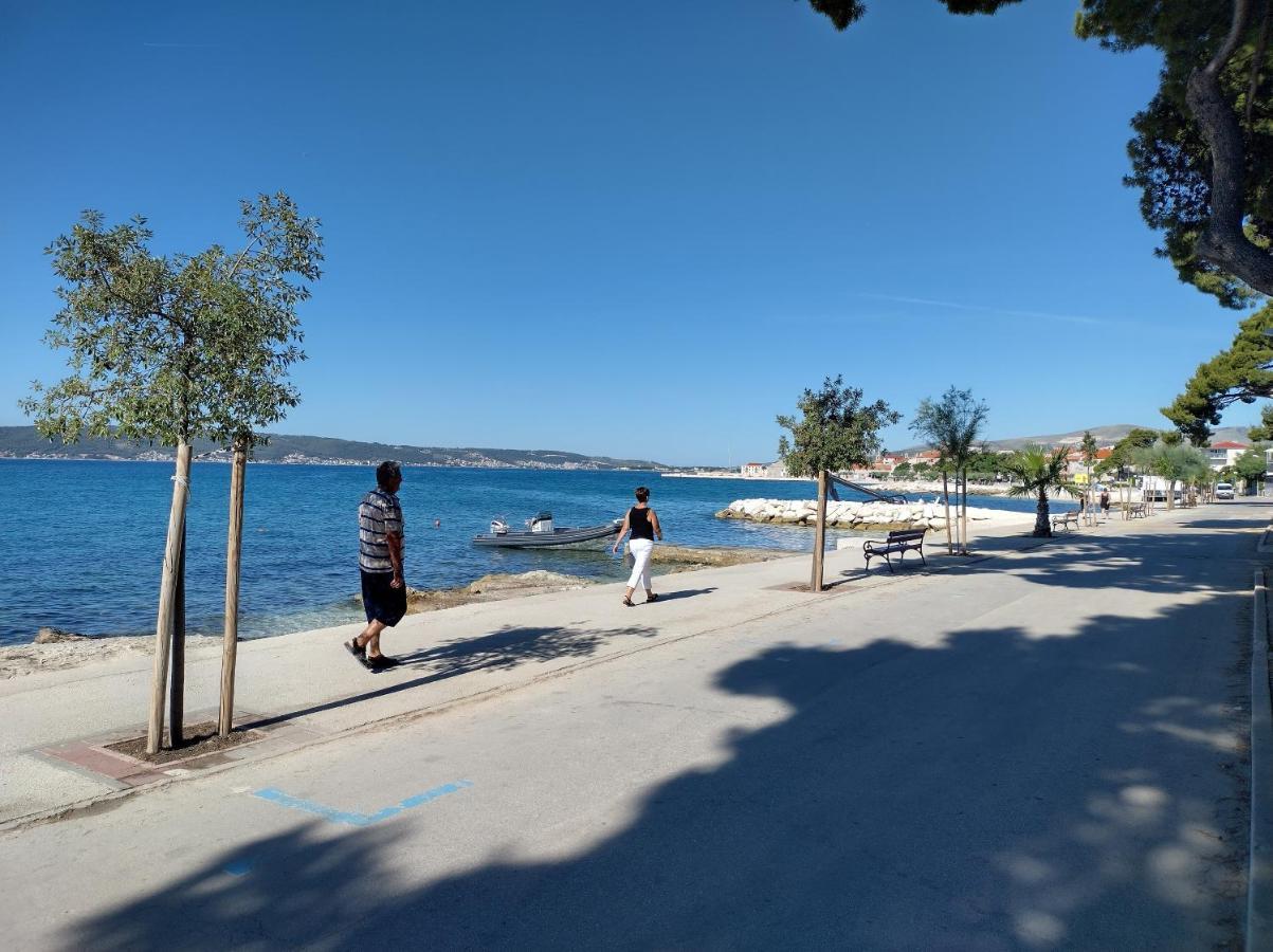 Kaštela Apartman Figaro Pogled Od Milijun Dolara, 2 Tusa, 2 Wc מראה חיצוני תמונה