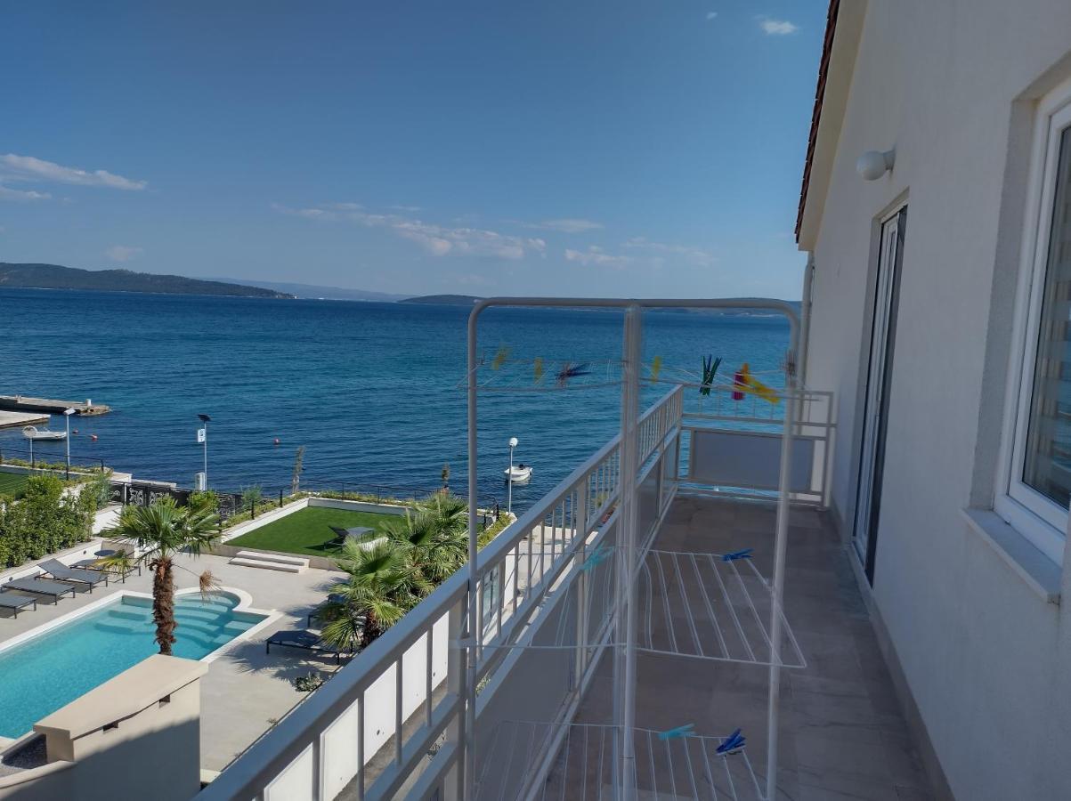 Kaštela Apartman Figaro Pogled Od Milijun Dolara, 2 Tusa, 2 Wc מראה חיצוני תמונה