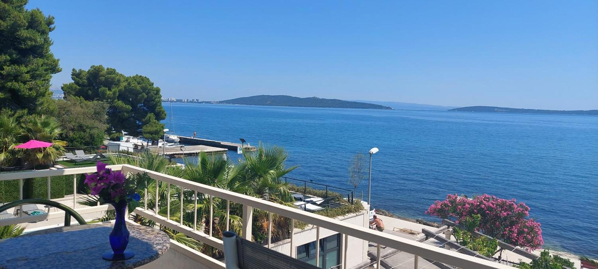 Kaštela Apartman Figaro Pogled Od Milijun Dolara, 2 Tusa, 2 Wc מראה חיצוני תמונה