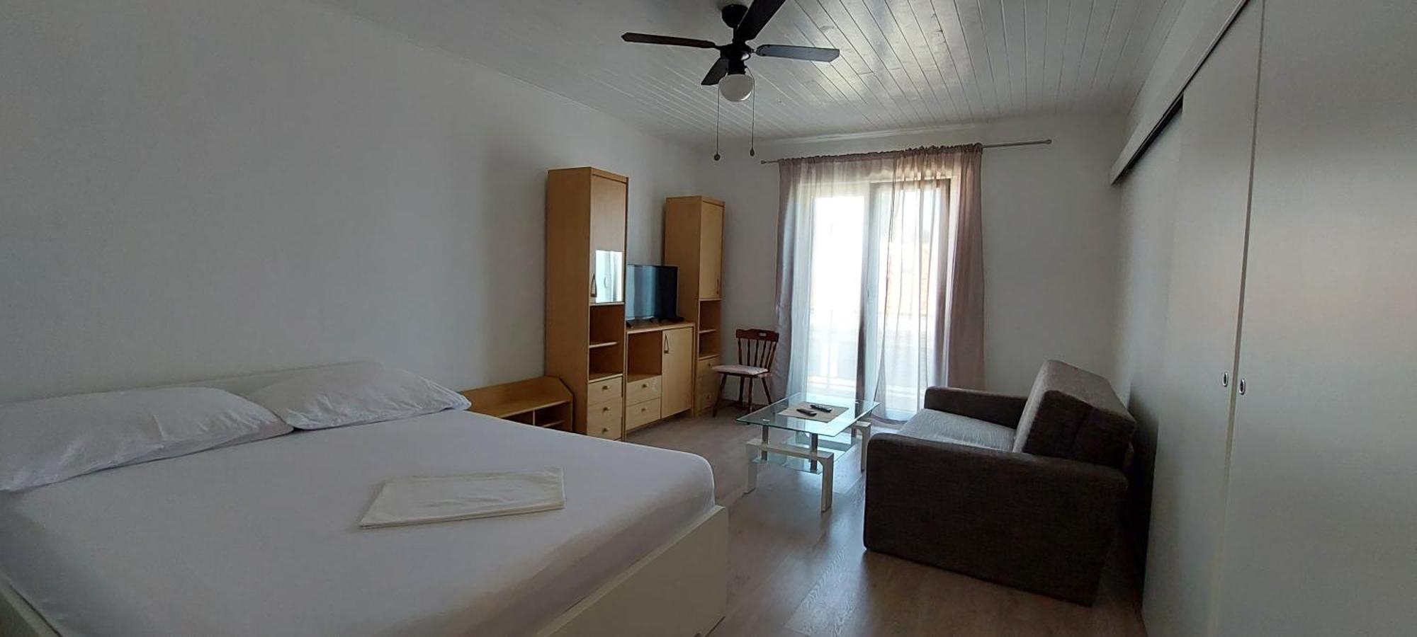 Kaštela Apartman Figaro Pogled Od Milijun Dolara, 2 Tusa, 2 Wc מראה חיצוני תמונה